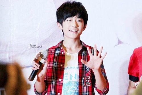 王源易烊千玺吃瓜群众,吃瓜群众揭秘偶像幕后故事