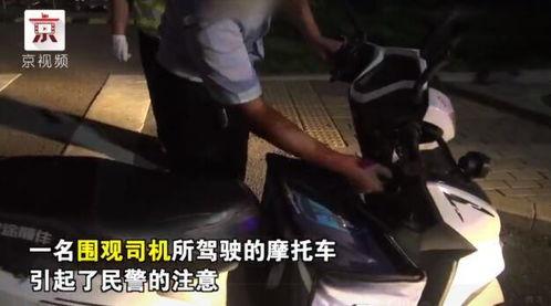 吃瓜群众爆剧照视频,揭秘明星幕后生活瞬间